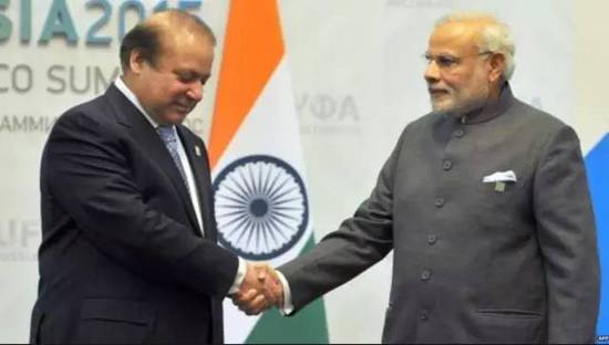 威廉只不过跟印度总理握了个手,友谊的小船就