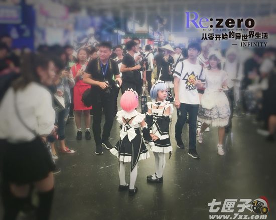 漫展偶遇的小姐妹花 漫展偶遇的小姐妹花